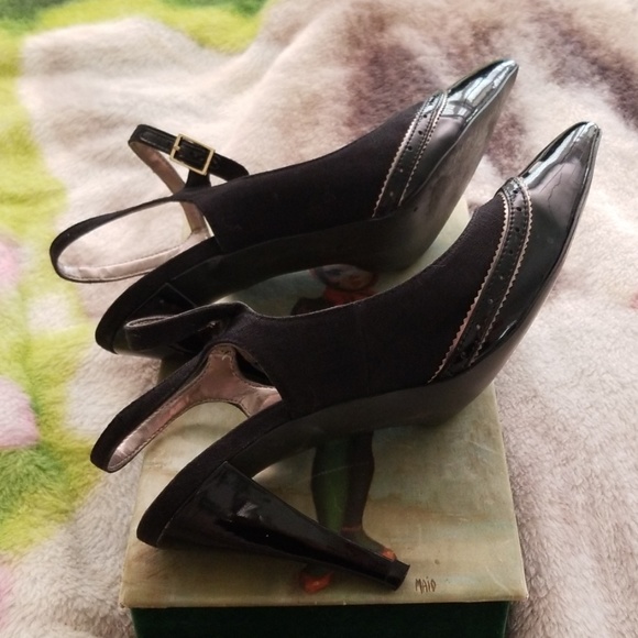 Tahari Black Slingback Heels Size 10 - Picture 5 of 8